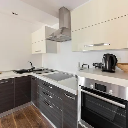 Apartament Frida's Place